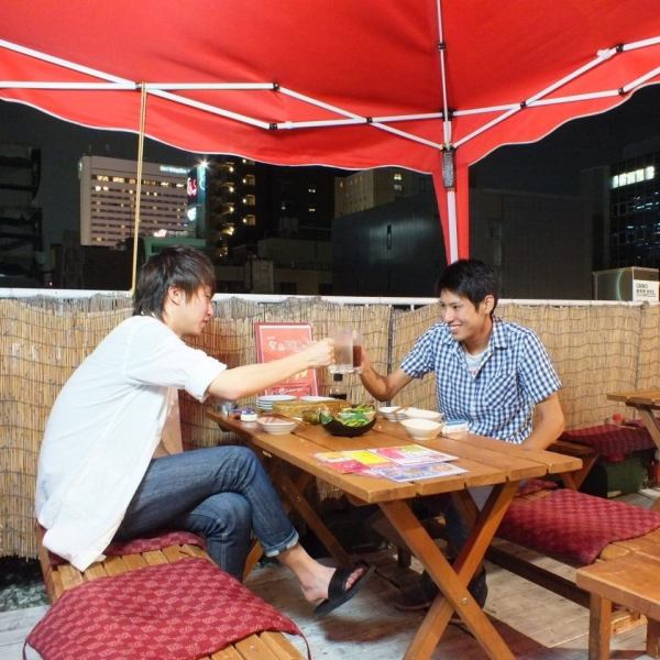 ■大人気テラス席でビアガーデンとBBQ！！