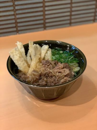 Our popular NO1 meat goboten udon 750 yen