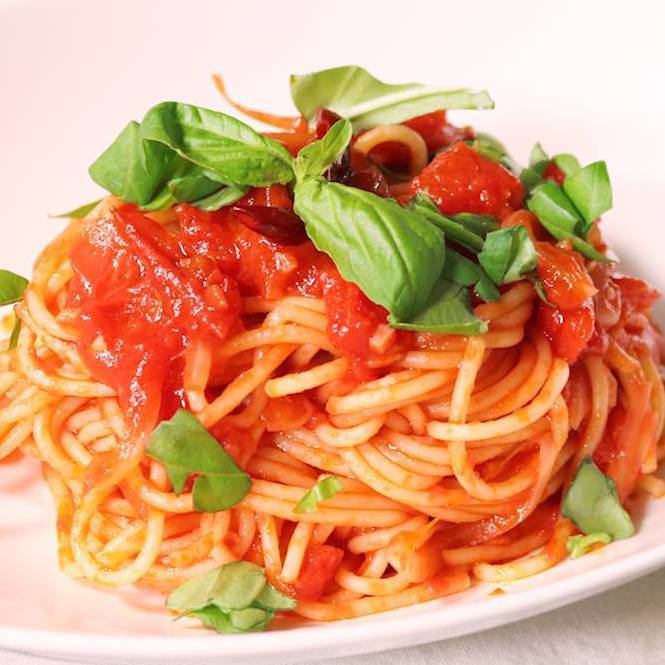 Tomato pasta with bacon and mochiarella cheese