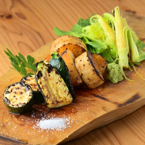 【絶品】炭火で焼き上げる焼き野菜