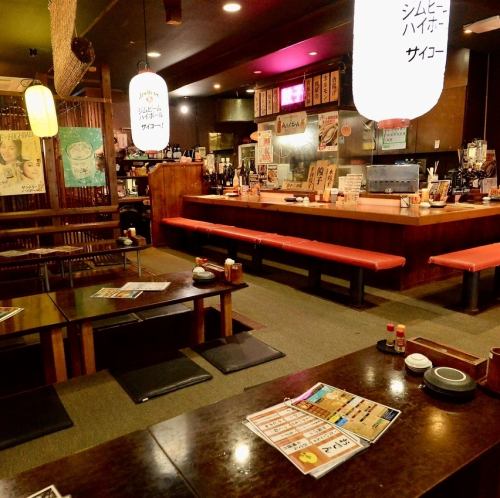 <p>嬉しい掘りごたつ席◎お子様連れでも安心！模合や会社宴会に喜ばれています◎女子会や大人飲みに人気のお座敷個室あります◎ご予約必須の人気席です♪</p>