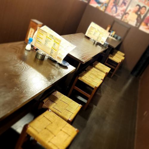 어른수로의 연회도 대환영! 가동식의 테이블석 있습니다◎분할하면 2분으로부터 이용 가능!최대 16분으로의 연회가 가능합니다.대인원수로 내점시에는 부담없이 상담해 주십시오.
