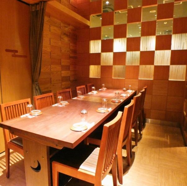 [Private room available] Our private room seats are perfect for parties.A large room that can accommodate up to 26 people allows you to relax comfortably.Recommended for a variety of occasions, such as dining with friends and family or entertaining guests.Make reservations fast!