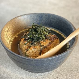 焼きおにぎり茶漬け