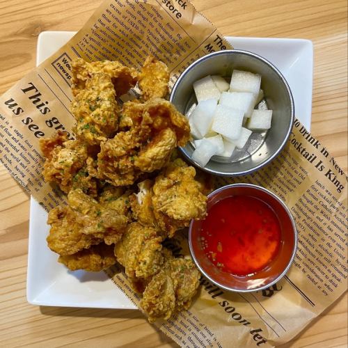 Perfect with ice-cold beer! A classic and popular menu item that kids will love: "Korean Chicken"