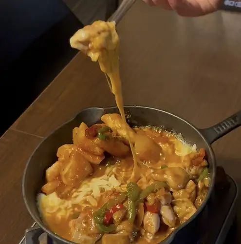チーズダッカルビ