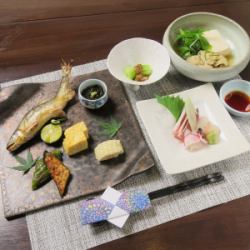 【完全予約制花火御膳】