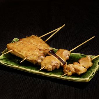 <焼鳥注文方法について>※焼鳥のご注文は、最初に「おまかせ」からとなり、お一人ずつのご注文になります。