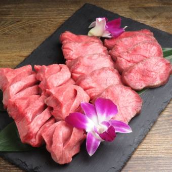 5000円！全11品【GRILL スタンダードコース】2時間の飲み放題付き！牛タンにブランド生牡蠣など