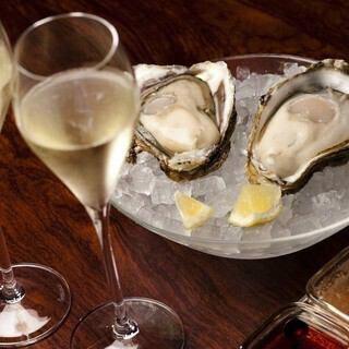 乾杯ドリンク付の生牡蠣が楽しめる贅沢なランチコースは3500円～