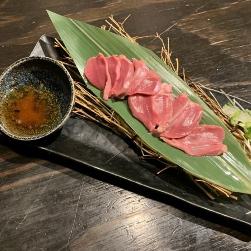 [Nagoya Cochin] Gizzard sashimi