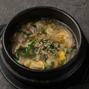 カルビスープ