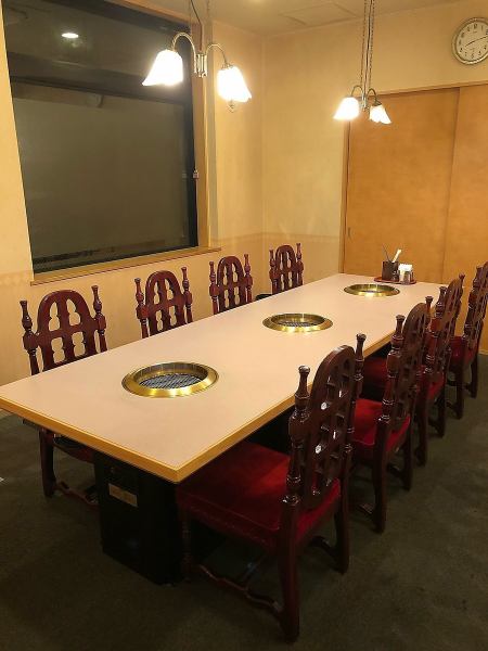 A Western-style space suitable for dinner.It is popular when it can be used for celebrations and commemorative events.Of course, it is often used for work and entertaining customers, so you can use it with confidence.