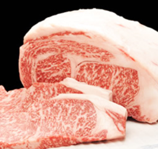 We offer a wide variety of Hokkaido brand beef! You can enjoy top-quality meat.