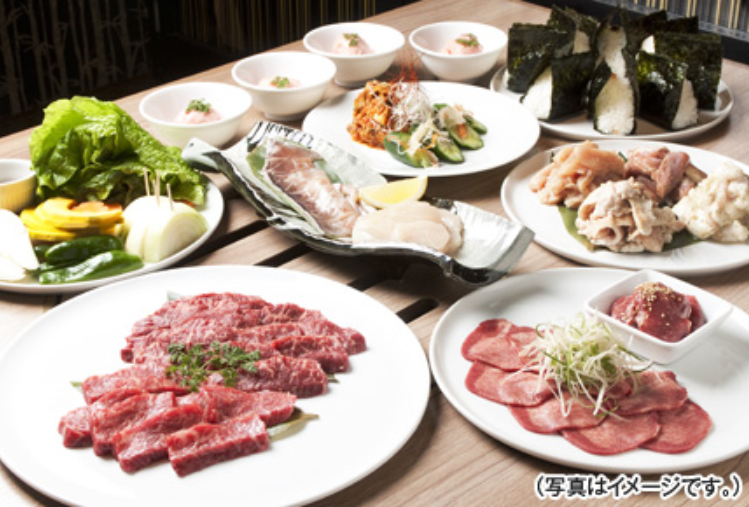 We have a wide variety of brand beef available! Enjoy Wagyu beef at "Niku no Kappo Tamura" ♪