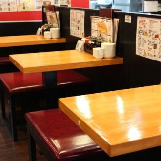 Table seating that is convenient for small groups.We have many seats available, perfect for 2 or 4 people!