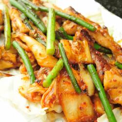 【蔬菜】魷魚豬肉泡菜/牛筋肉泡菜（每份）