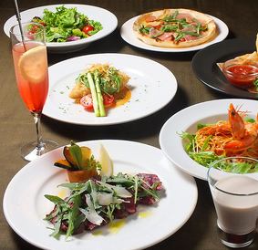 [May Recommendation!] Most popular! For 2-50 people! 6 dishes + 120 minutes of all-you-can-drink with over 100 varieties ¥5,500→¥5,000