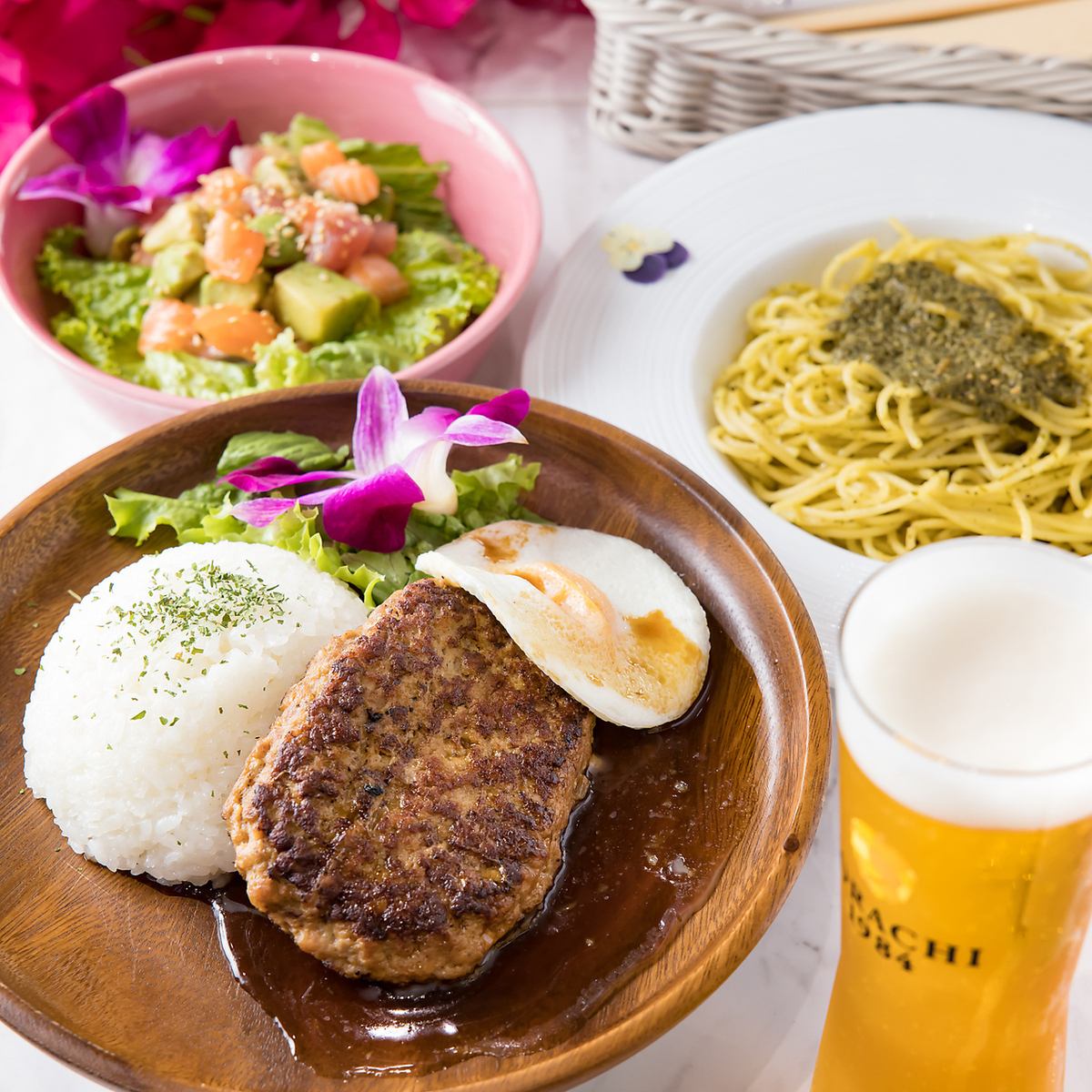 細部にまでこだわられた料理を多数ご用意しております◎