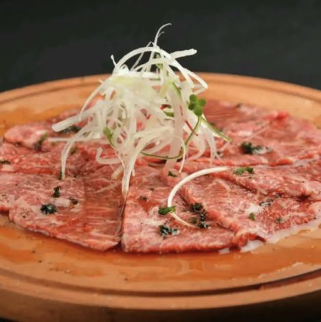 【고기 본래의 맛을 만끽!】 당점이기 때문에 즐길 수 있는 고기 본래의 맛! 「MISAWA 히다규 유케」
