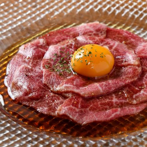 【肉本来の旨さをご満喫！】当店だから楽しめる肉本来の旨さ！『ＭＩＳＡＷＡ飛騨牛ユッケ』