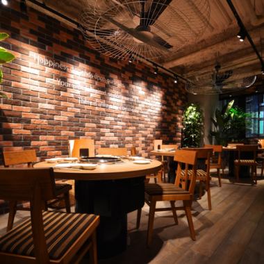4 person tables x 4 tables ♪ Small group reservations OK!