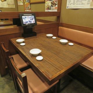 宴会やご家族での会食など多彩なシーンでご利用頂けます
