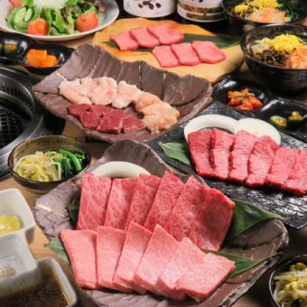 【僅限食物】◆宴會套餐◆頂級豬肋排、頂級瘦肉、內臟等10道菜7,680日圓（含稅）
