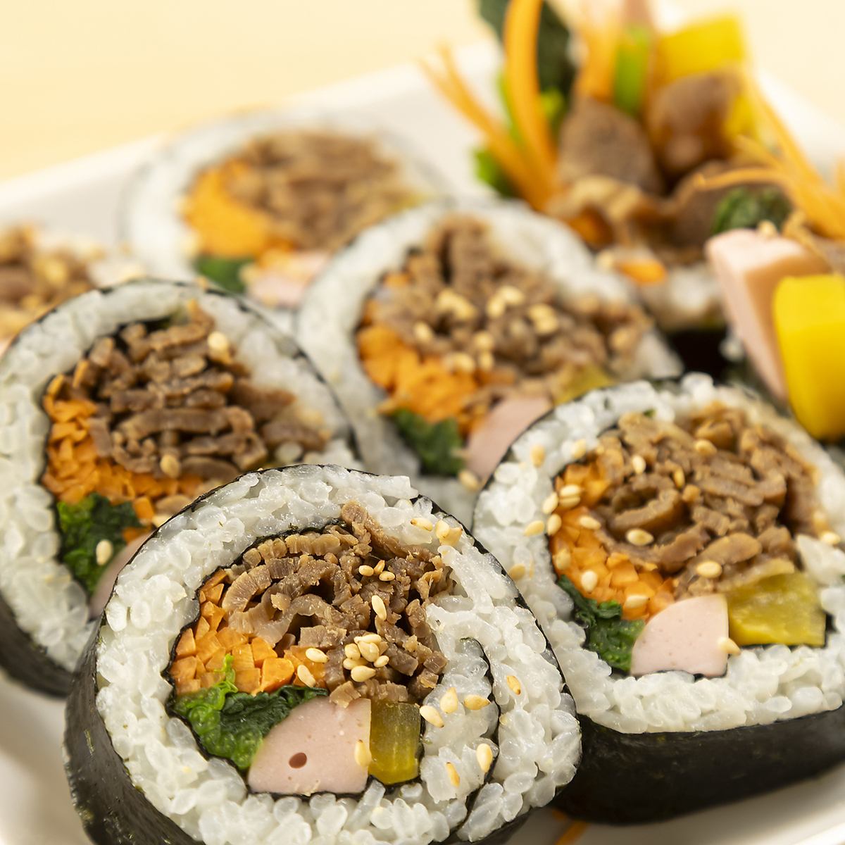 クーポンあり◎2名様~の利用で店主おすすめ料理1品プレゼント!