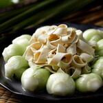 青梗菜と中華湯葉の炒め煮