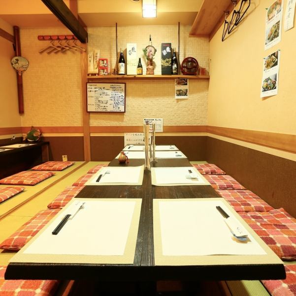 There is also a tatami room in the back that can be used by groups, so please use it according to the scene.