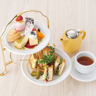 【平日限定】アフタヌーンティー＊ネット予約特典：席時間120分制（飲み放題は90分LO)