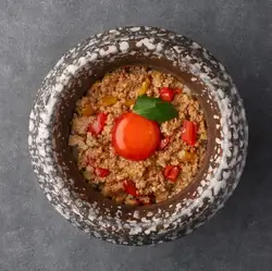 鶏ガパオ土鍋めし~卵黄醤油漬け~