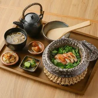 [Lunch] Reservations for your choice of clay pot rice set meal