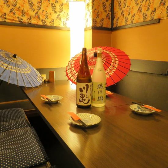 Tsuyakichi Honten is a hideaway with a wide depth and calm atmosphere.