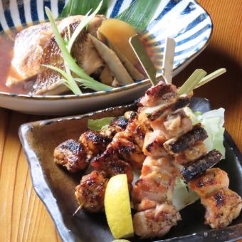 5,500 yen → 5,000 yen course with 2 hours of all-you-can-drink including assorted sashimi, charcoal-grilled yakitori, and boiled local fish
