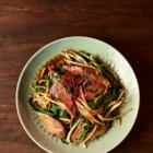 県産豚の レバニラ炒め