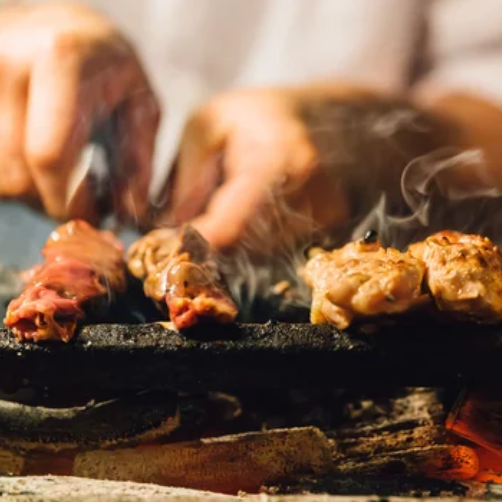 炭火で焼き上げた串焼きは旨味がぎゅっと閉じ込められています！