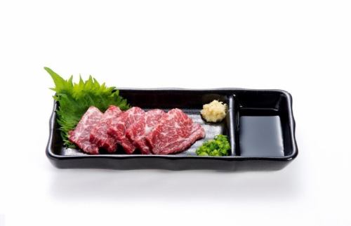 馬刺し特選霜降り