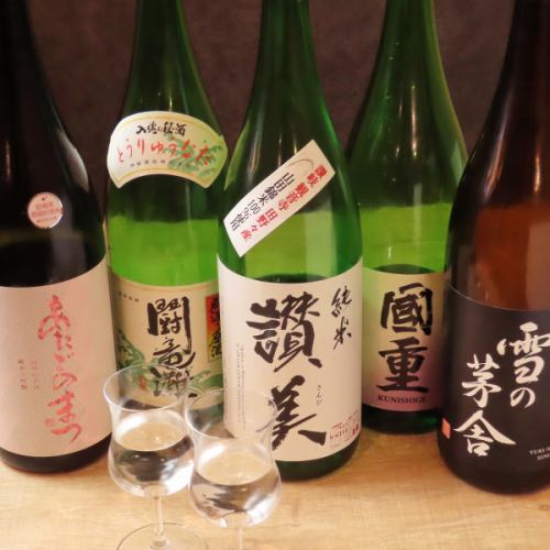 日本酒も多数取り揃え