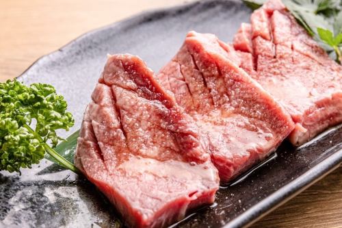 厳選　厚切り上タン塩