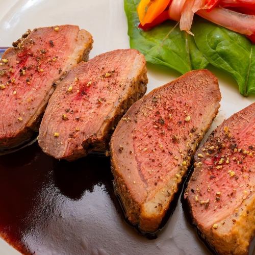 マグレカナール（鴨）の赤ワインソース