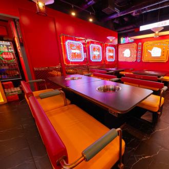 [我们接受整个场地的预订] 我们接受40人及以上团体的整个场地预订。如需了解人数和价格方面的信息，请随时与我们联系。