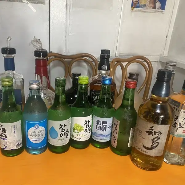定番ビールやハイボールはもちろん、韓国焼酎からラッシーまで！お料理に合う多彩なドリンクが勢揃い◎