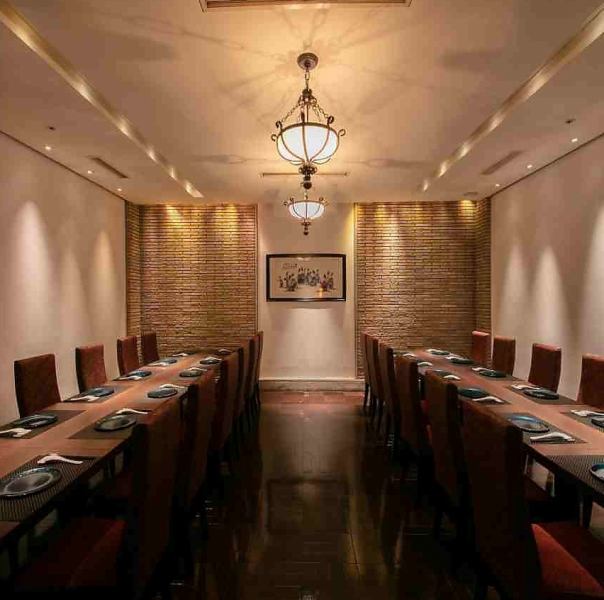 名古屋駅直結★ルーセントタワー2階にある当店。店内貸切もOK◎貸切は50名様から着席最大65名様までのパーティーや同窓会など様々な用途でご利用いただけます。大規模な歓迎会や送別会、忘年会、新年会などの各種ご宴会は吉珍樓で!お気軽にお問い合わせくださいませ。