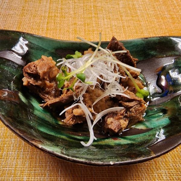 ``Stewed beef tendon'' that goes great with alcohol