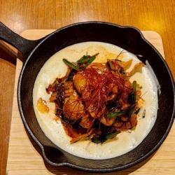 豚キムチーズ焼き