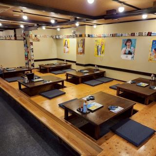 【掘りごたつ　～30名様席】掘りごたつで足元ラクラク♪みんなが楽しく呑める空間が魚均にはあります。
