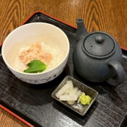鮭のだし茶漬け