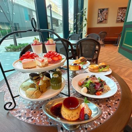 ミケランジェロ アフタヌーンティー （フリードリンク付き）★12時～